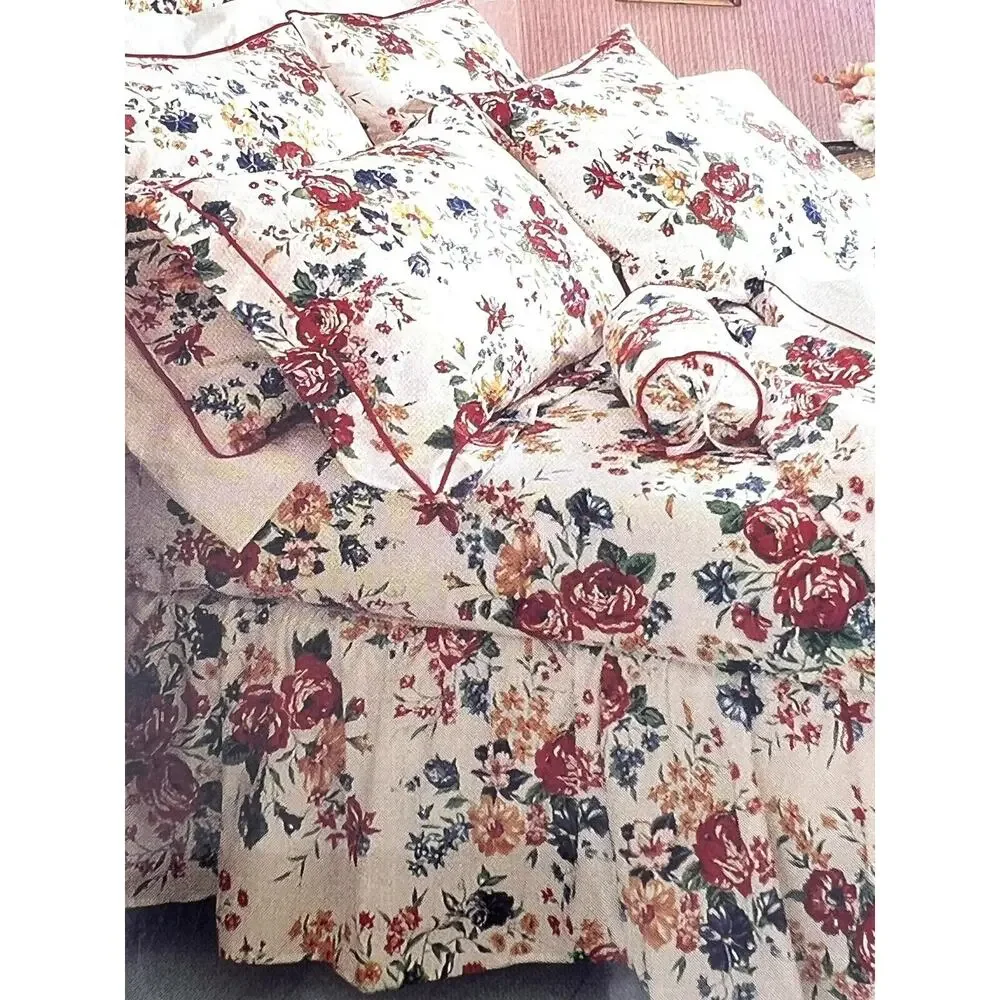 Adrienne Vittadini vintage fieldcrest